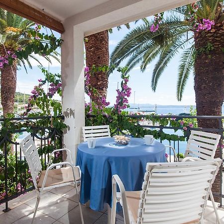 Villa Helena Podgora Ruang foto